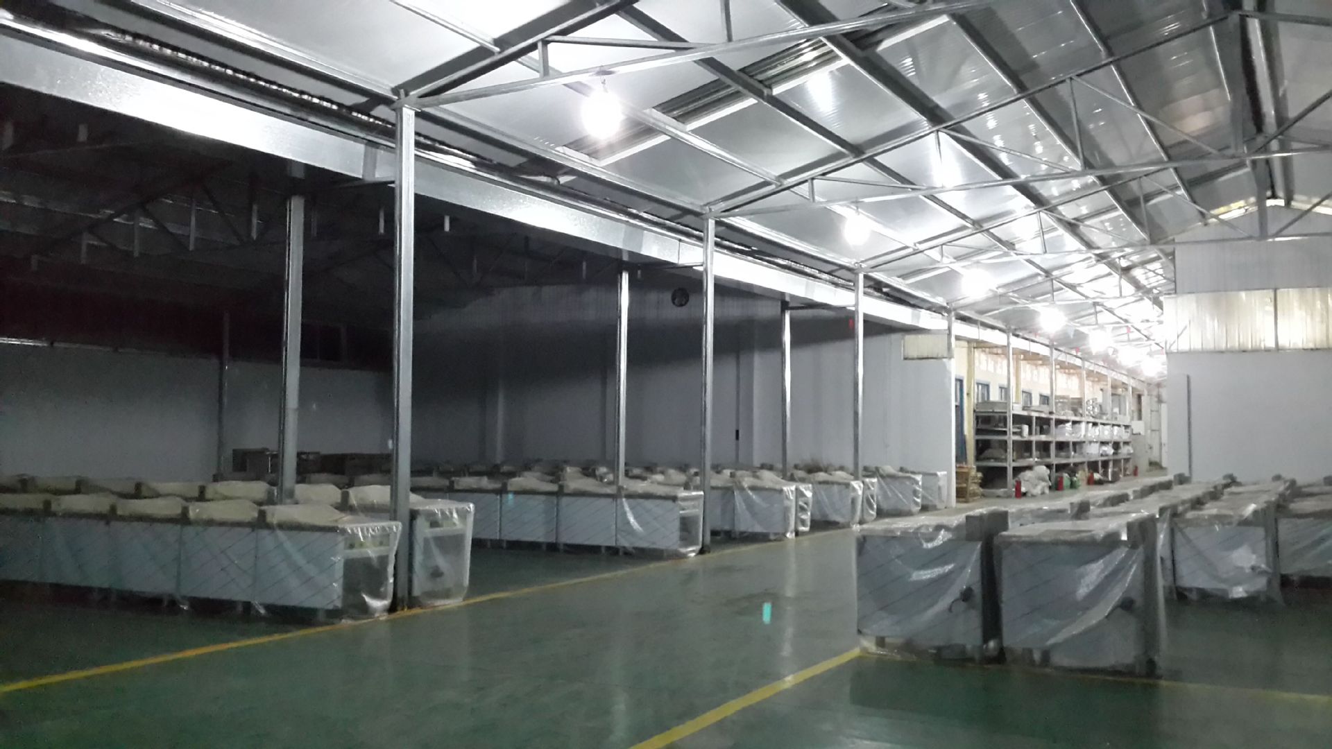 供應多種湯粥專用鍋，多功能電鍋，商用電熱鍋，煮豆漿專用鍋